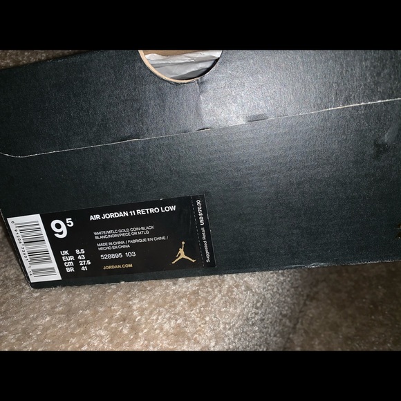 Jordan 11 Low Closing ceremonies size 9.5 - Picture 3 of 7